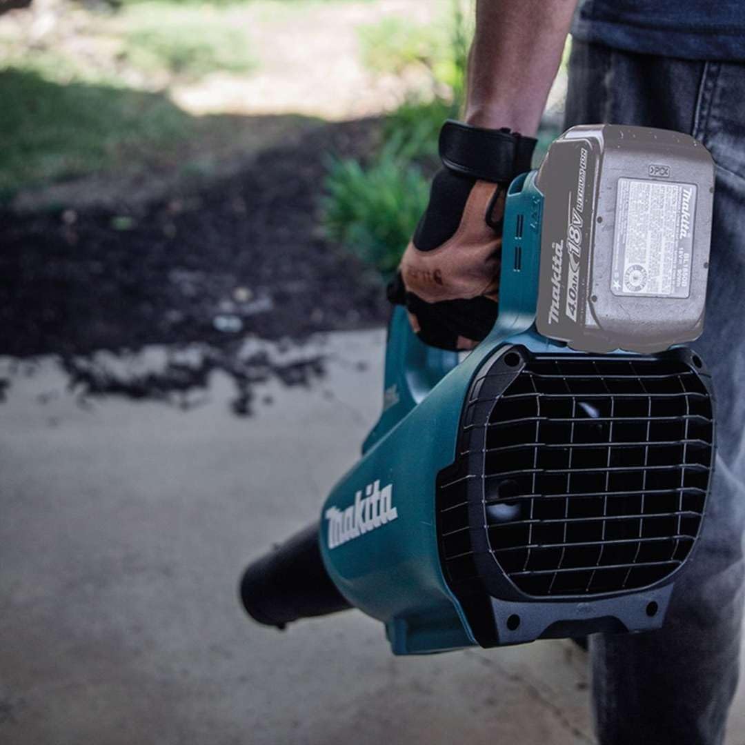 Makita DUB184RT 18V LXT Brushless Cordless Blower Kit – Includes 1x 5.0Ah Battery & Charger
