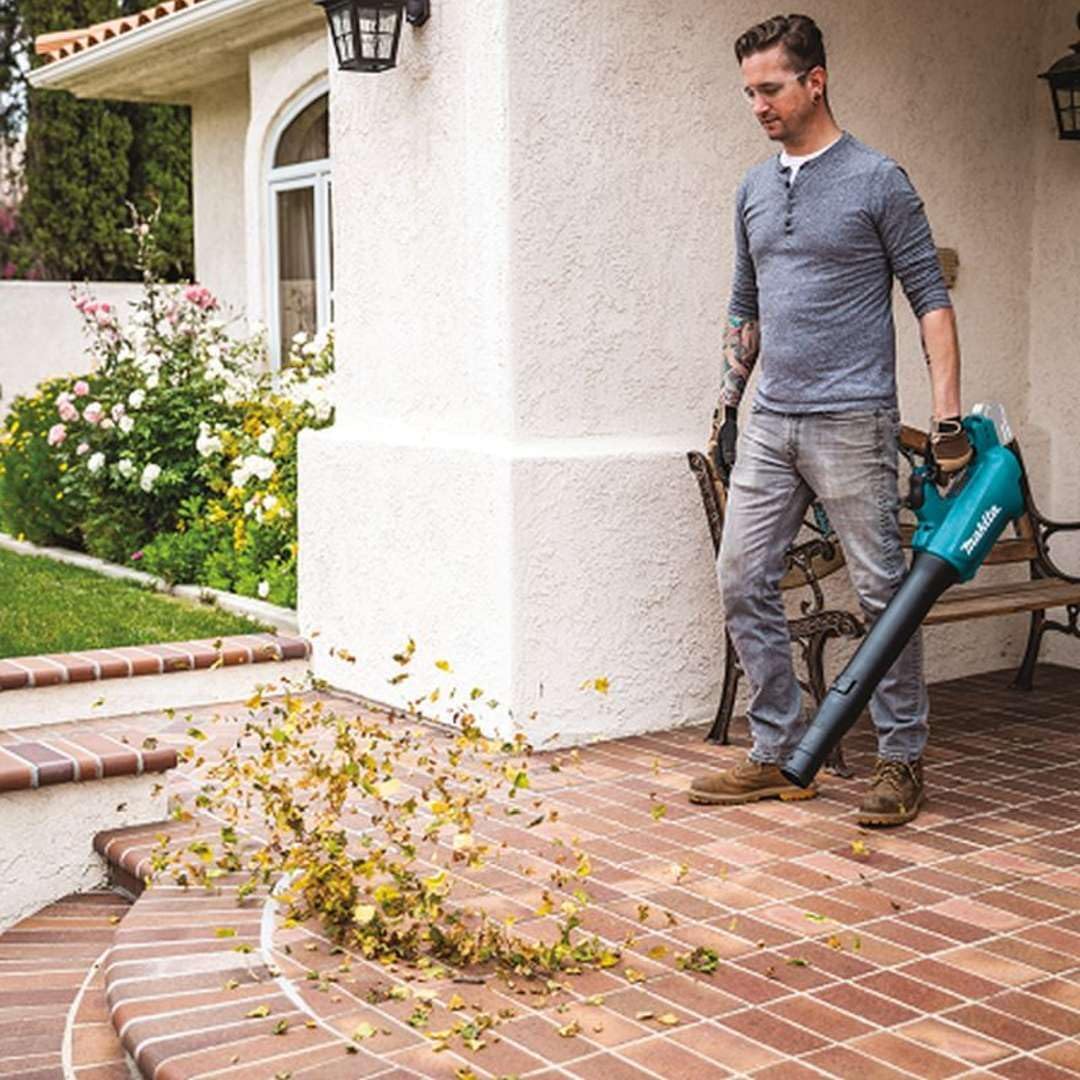 Makita DUB184RT 18V LXT Brushless Cordless Blower Kit – Includes 1x 5.0Ah Battery & Charger