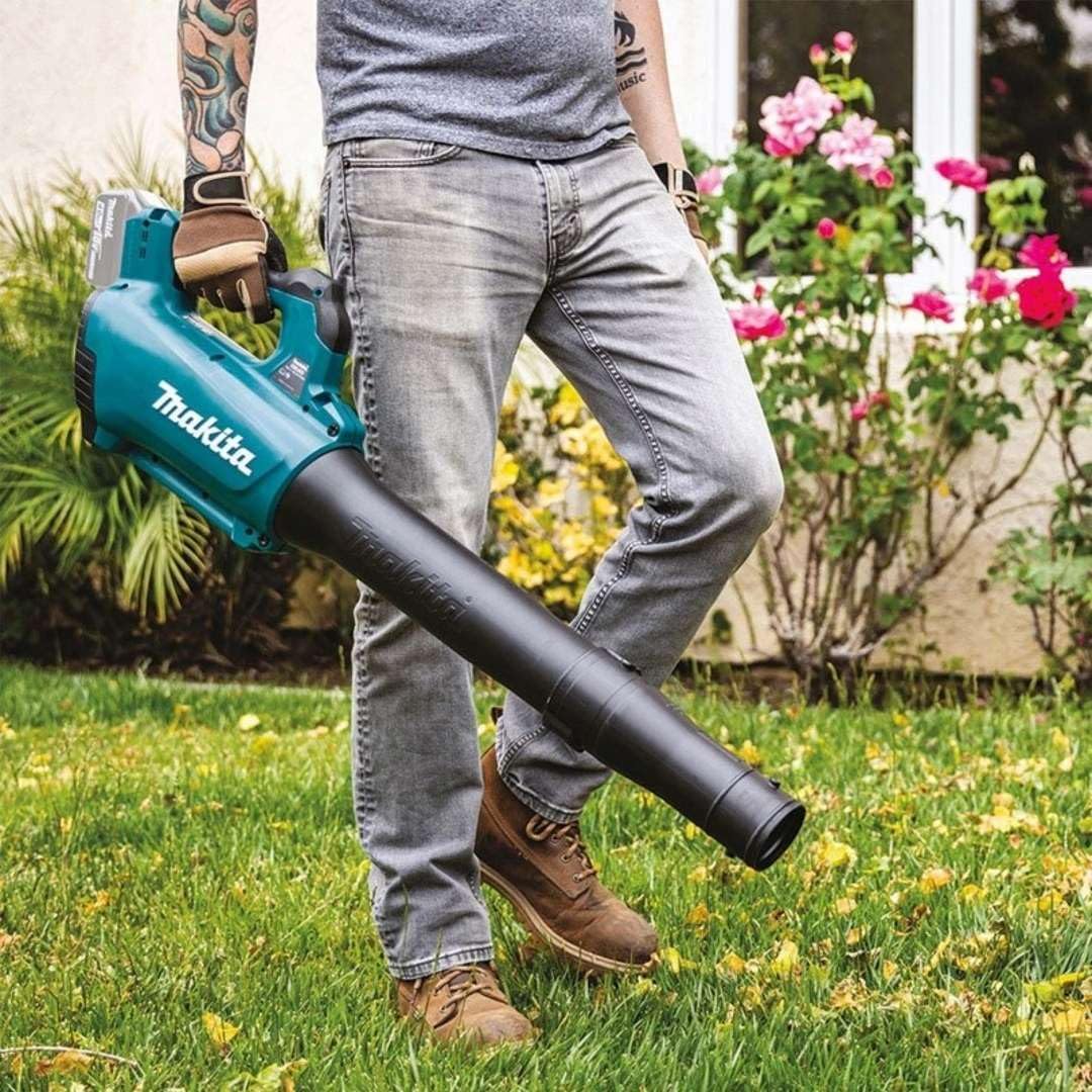 Makita DUB184RT 18V LXT Brushless Cordless Blower Kit – Includes 1x 5.0Ah Battery & Charger