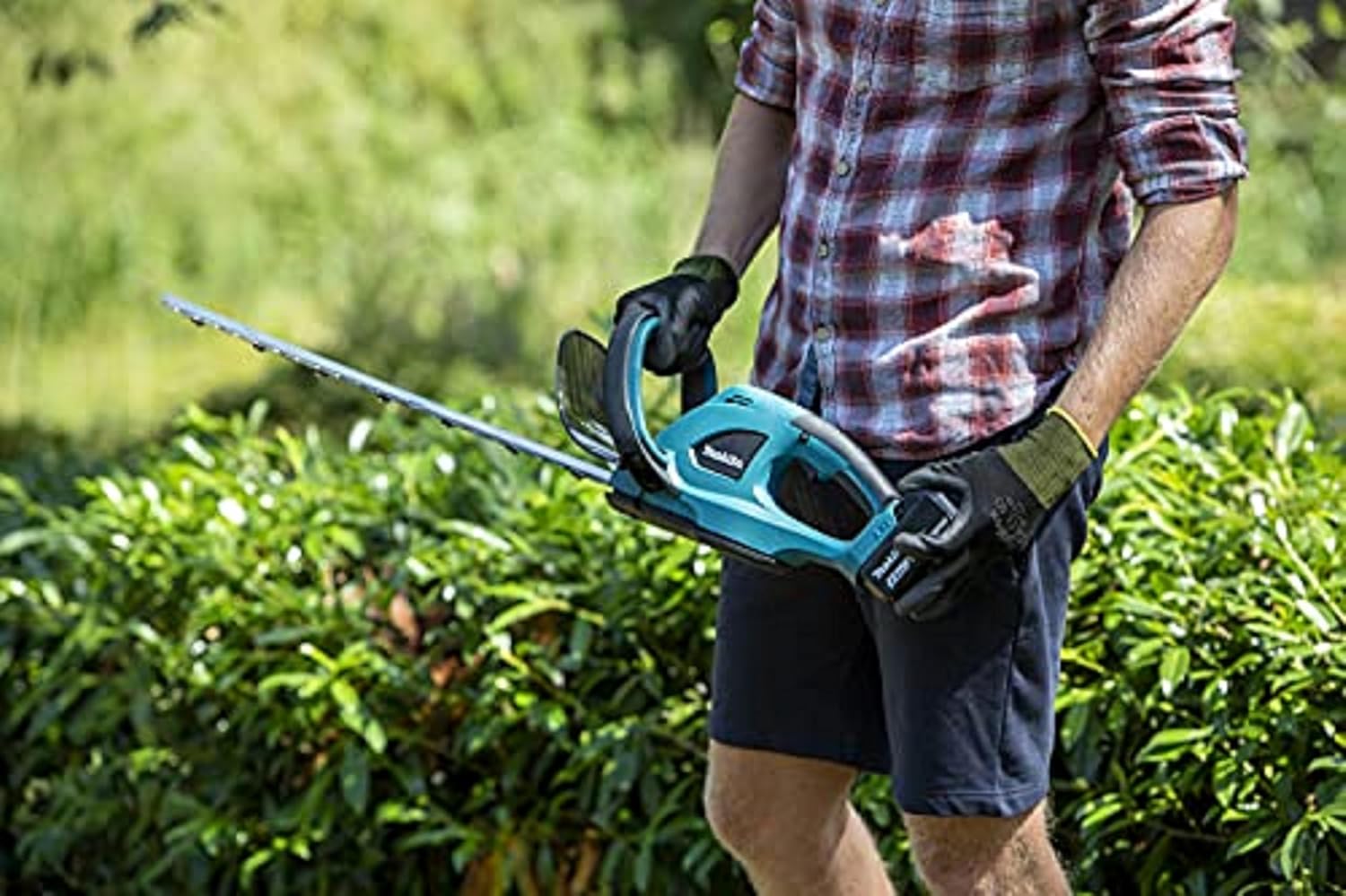 Makita DUH523Z 18V LXT Cordless 52cm Hedge Trimmer (Battery & Charger Not Included)